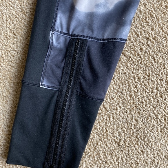 Stella McCartney/adidas Capri with Zippers in Size S - Picture 6 of 14